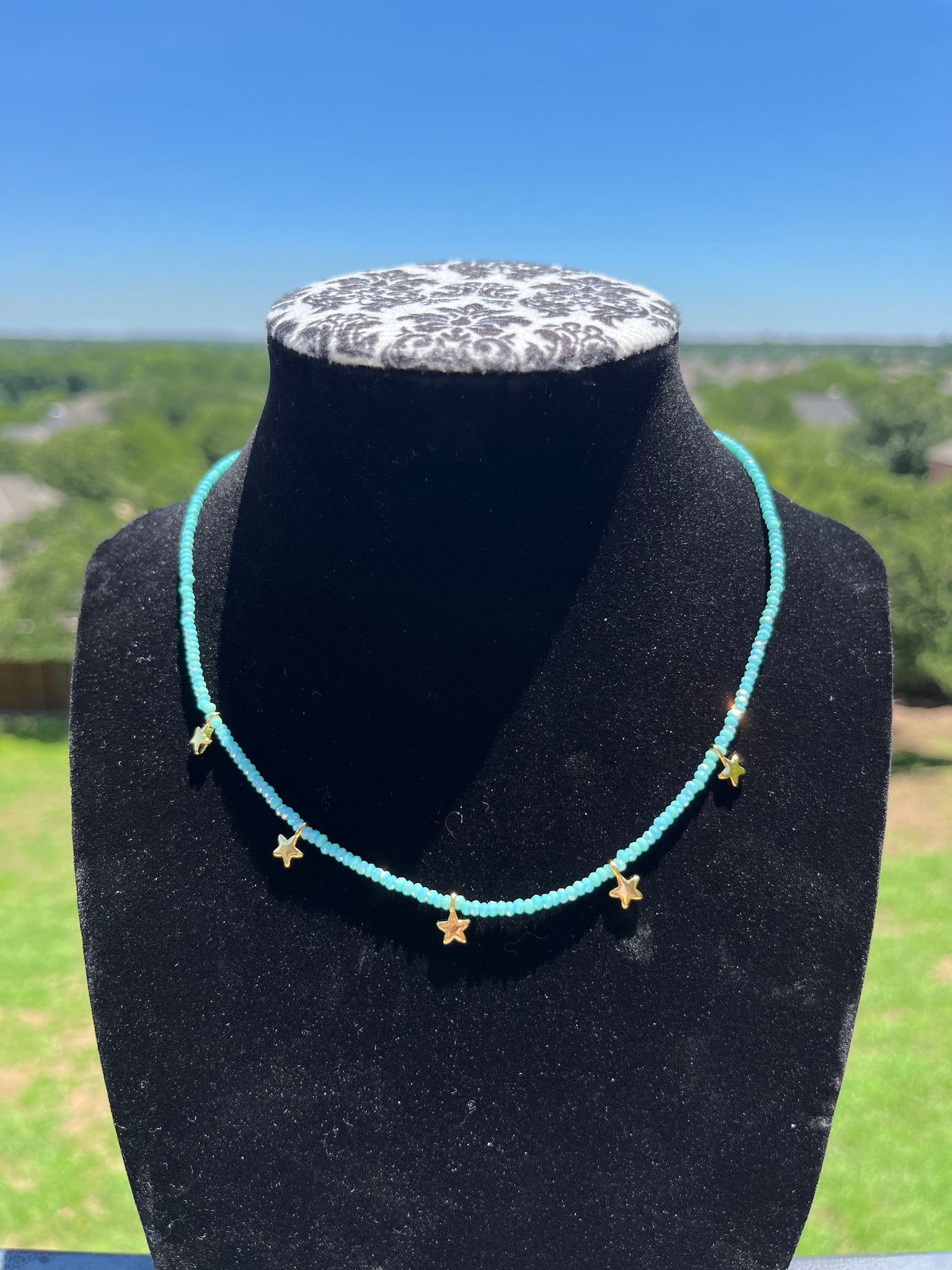 Blue star choker